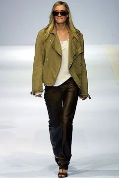 Look 19